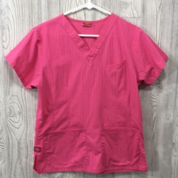 Dickies Pink Scrub Top Small - Picture 1 of 6
